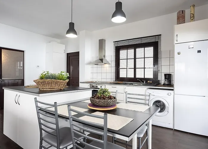 Rural La Zarza By Sunkeyrents