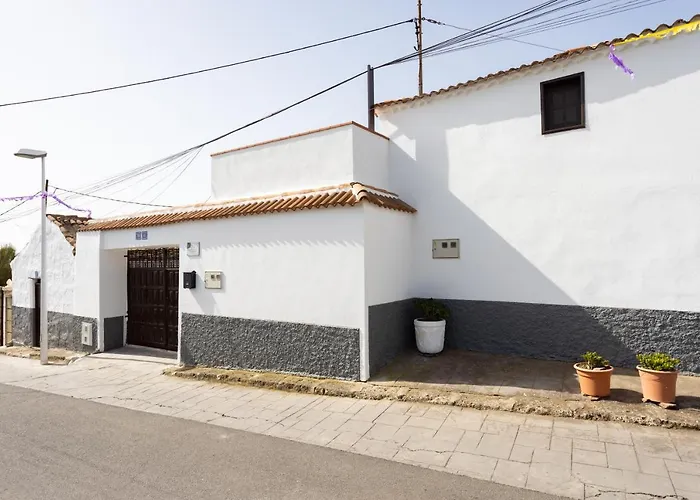 Rural La Zarza By Sunkeyrents * Fasnia